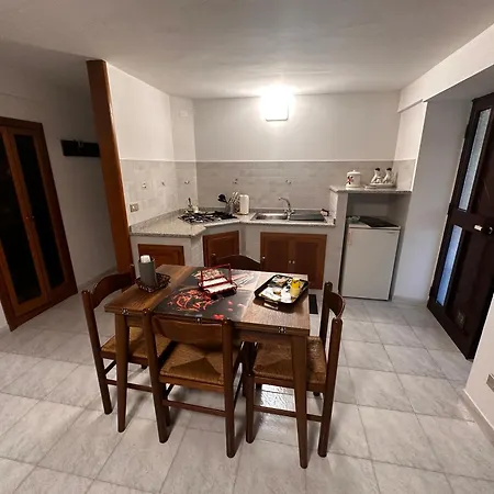 La Casa In Collina Apartment *